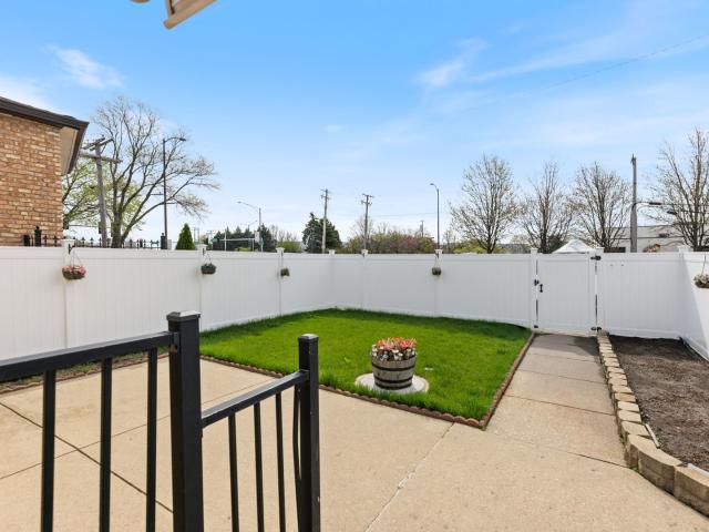 Property for sale in Harwood Heights, Illinois