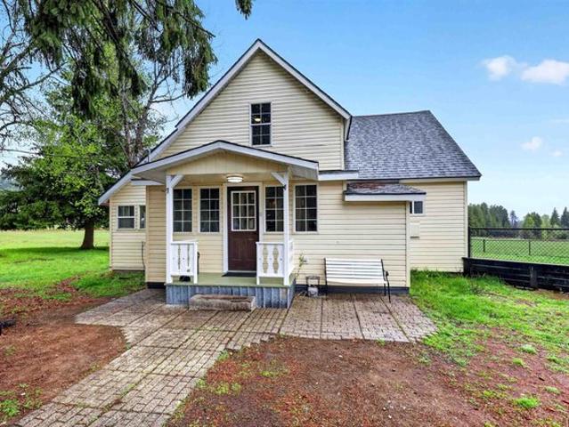 House for sale in Newport, Washington