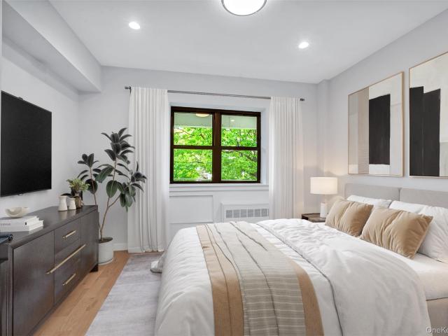 Property for sale in Glenwood, New York