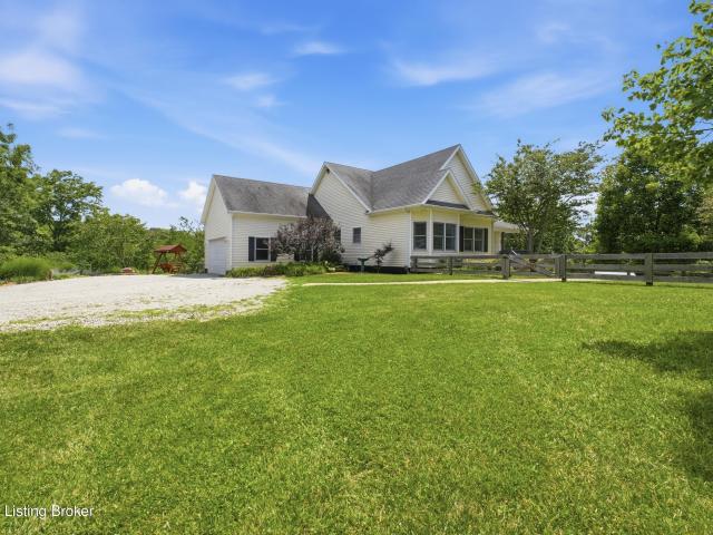 House for sale in Trimble, Kentucky