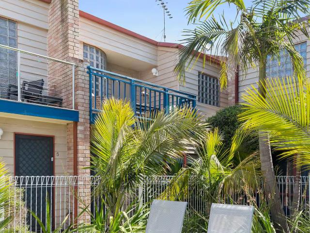 Apartment for rent in Stockyard Hill, Victoria