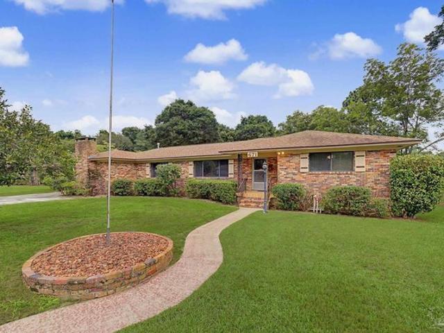 House for sale in Pensacola, Florida