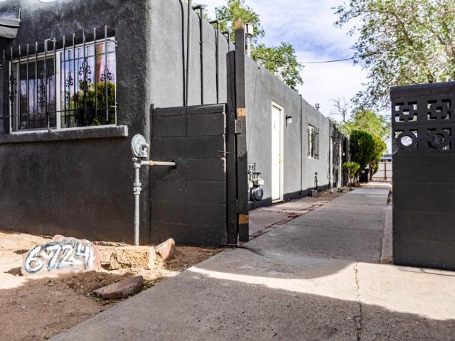 House for sale in New Mexico