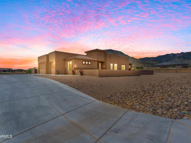 House for sale in Cochise, Arizona