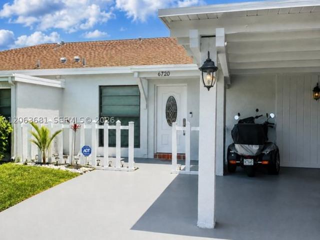 Condo for sale in Delray Beach, Florida