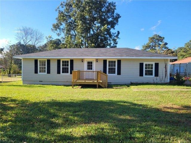 House for sale in Little Shawmut, Lanett