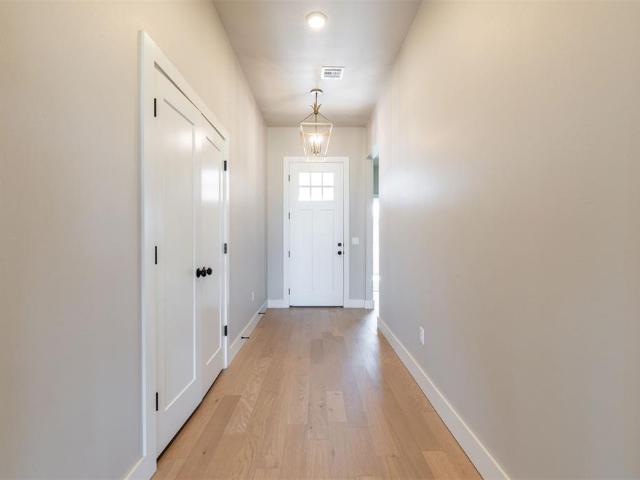 House for sale in Cashion, Logan County