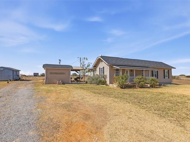 House for sale in Stephenville, Texas