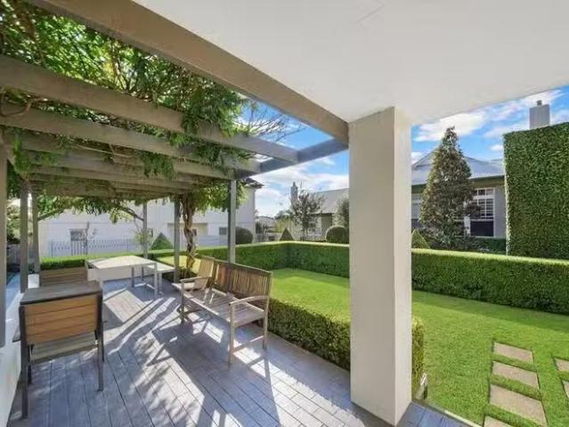 Apartment for rent in Naremburn