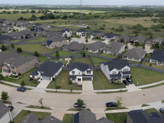 House for sale in Ellis, Texas