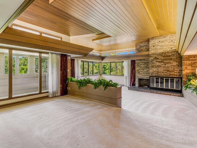 House for sale in Caledonia, Wisconsin