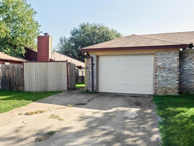 Townhouse for sale in Fort Worth, Tarrant County