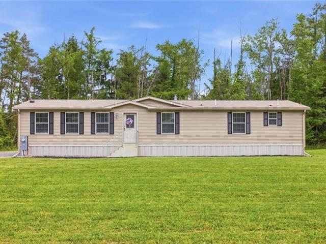 House for sale in Byron, New York