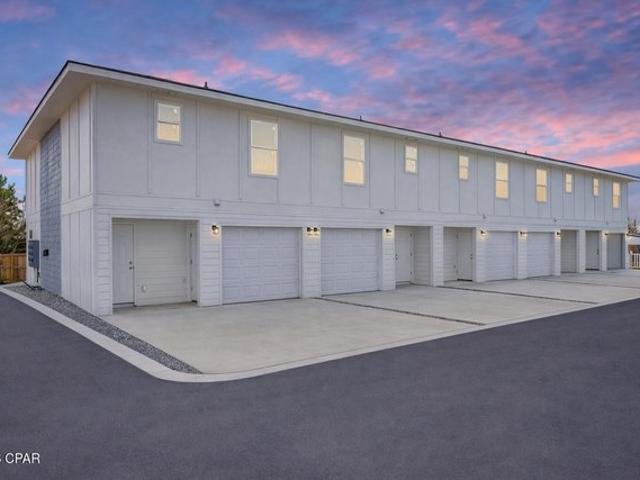 Townhouse for sale in Panama City, Florida