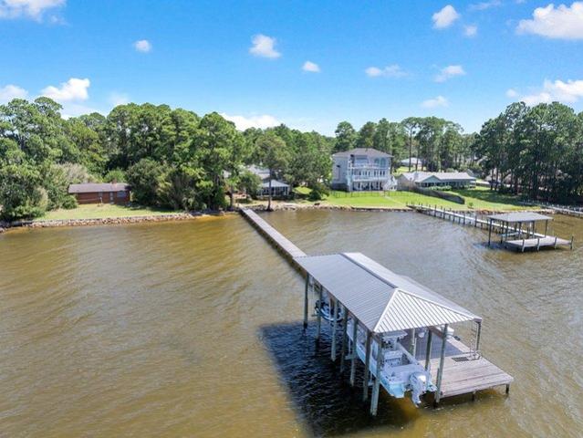 House for sale in Navarre, Florida