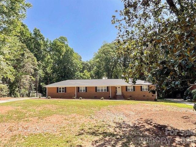 House for sale in Mecklenburg, North Carolina