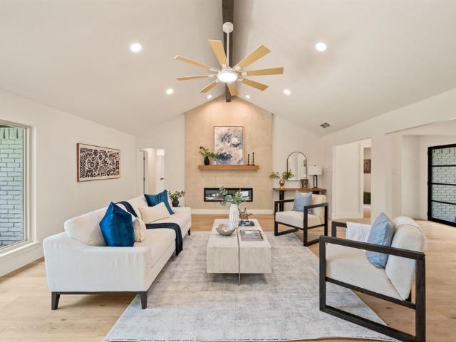 House for sale in Dallas, Dallas County