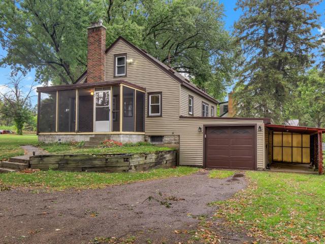 House for sale in Hennepin, Minnesota