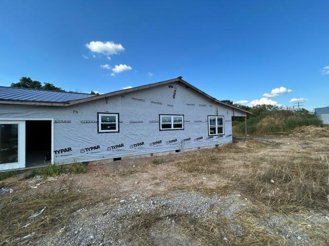 House for sale in Barry, Missouri