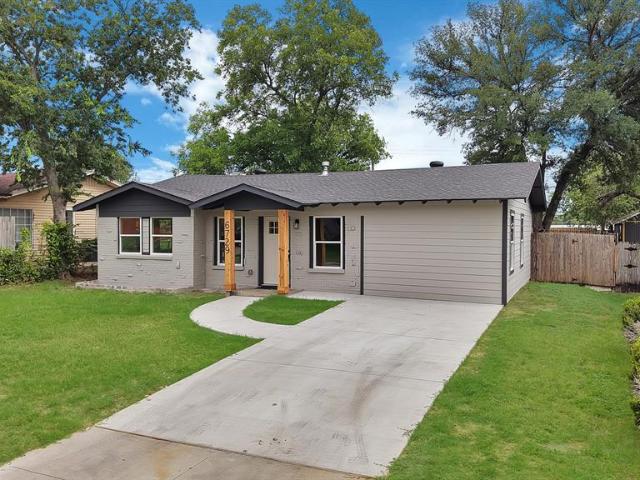 House for sale in Lake Worth, Texas