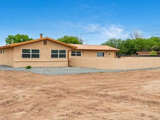 House for sale in Corrales, New Mexico