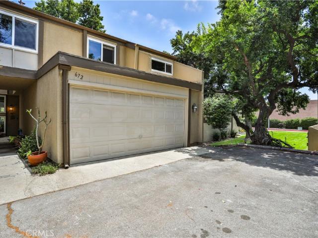 Townhouse for sale in North Towne Park Homes, Pomona