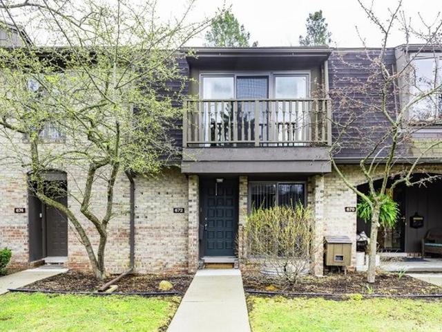 Condo for sale in Ann Arbor, Michigan