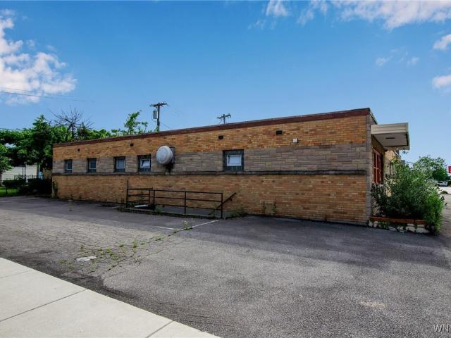 Commercial for sale in Buffalo