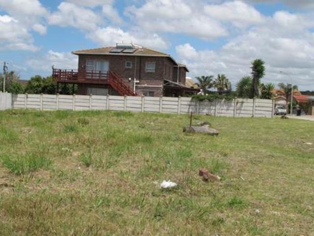 Land for sale in Cape St Francis, Eastern Cape