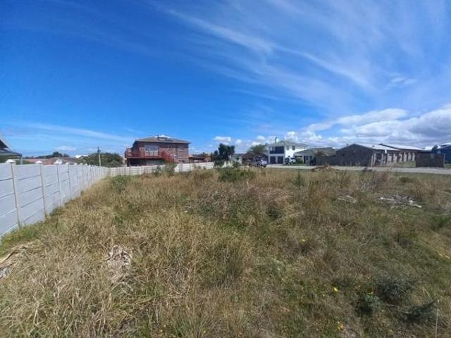 Land for sale in Cape St Francis, Eastern Cape