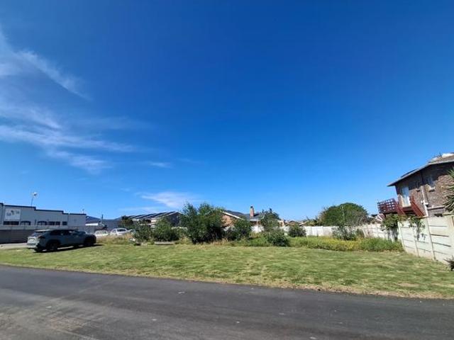 Land for sale in Cape St Francis, Eastern Cape