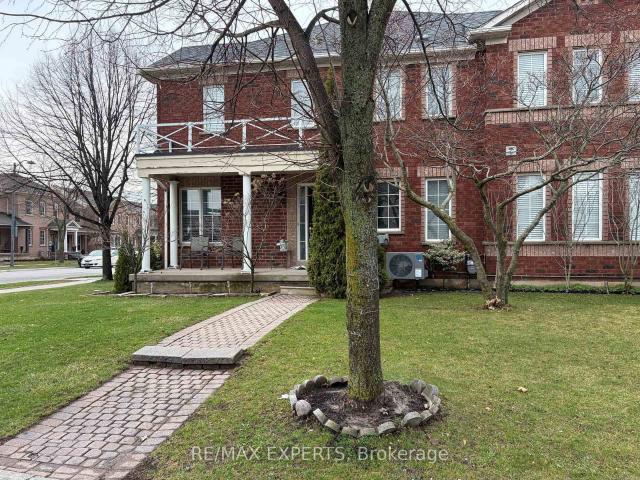 Townhouse for sale in Woburn, Ontario
