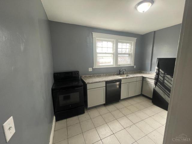 House for sale in Avondale, Roselawn