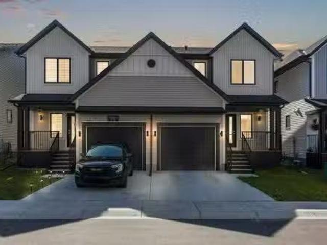 House for sale in Airdrie, Alberta