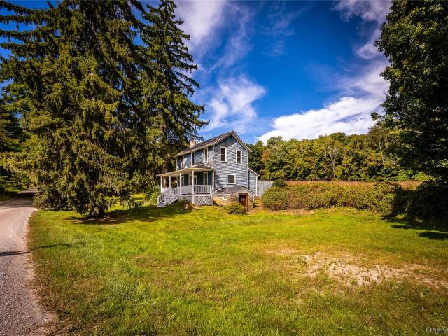 House for sale in Millbrook, New York