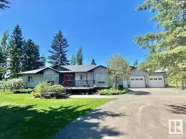House for sale in Alberta