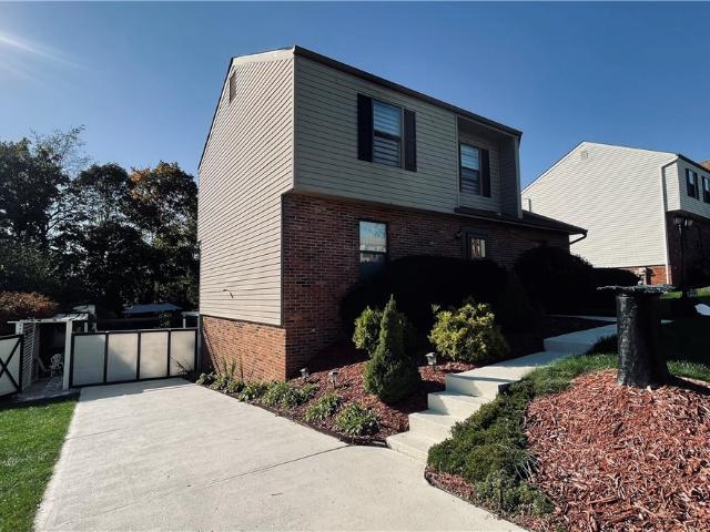 House for sale in North Fayette Township, Allegheny County