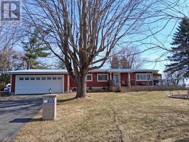 House for sale in South Glengarry, Ontario