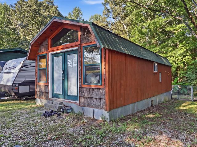House for sale in Trenton, Georgia