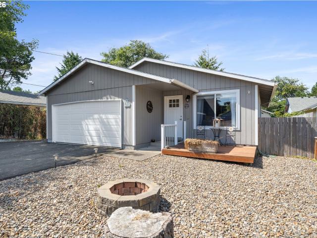 House for sale in Oregonia