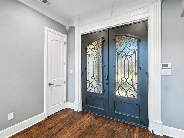 House for sale in Colleyville