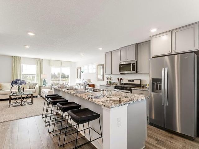 Townhouse for sale in Hinton Woods, Cottage Grove