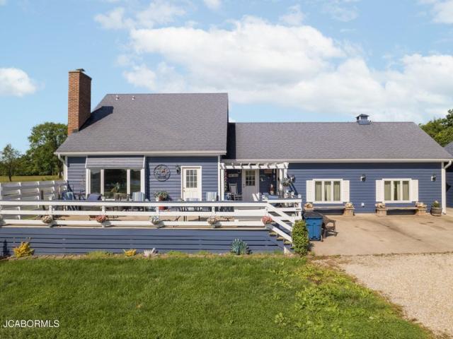 House for sale in Fulton