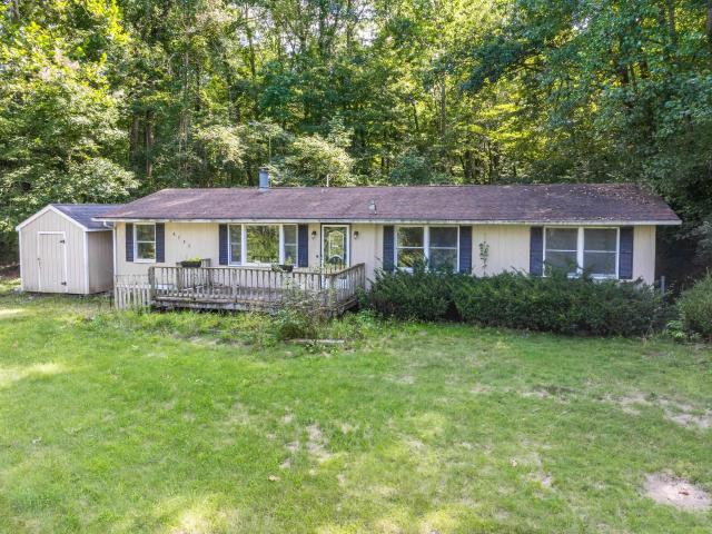 House for sale in Pierceton, Indiana