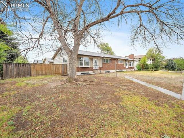 House for sale in Colorado Springs, Colorado