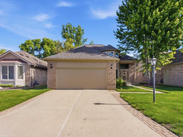 Condo for sale in Romeo, Michigan