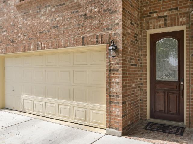 House for sale in Live Oak, Texas
