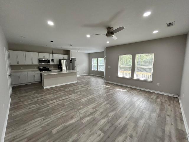 Property for rent in Laurel Hill, Florida