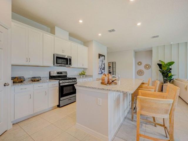 House for sale in Lake Hamilton, Florida