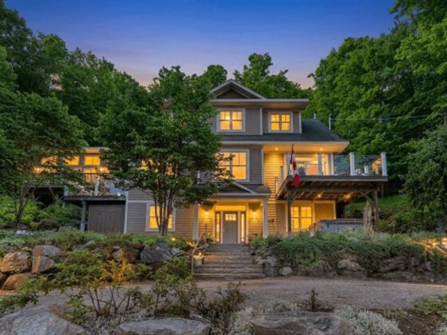 House for sale in Les Collines-de-l'outaouais, Quebec